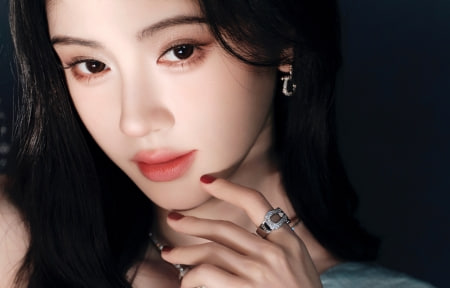 新上线奇幻剧《警署风云》- 全集连播